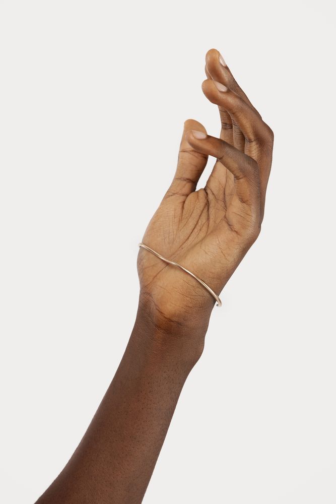 OUTLINES BRACELET