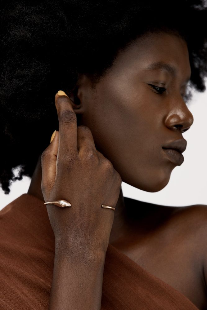 OUTLINES BRACELET