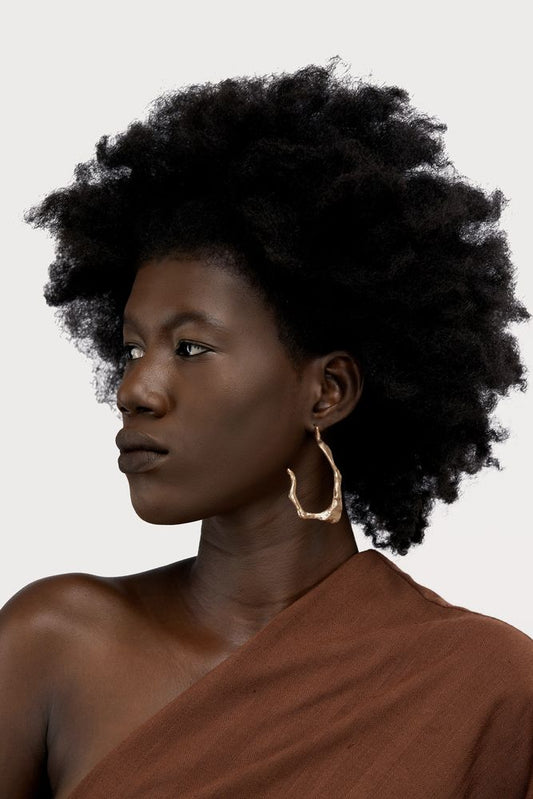 OUTLINES LARGE EARRING LEFT